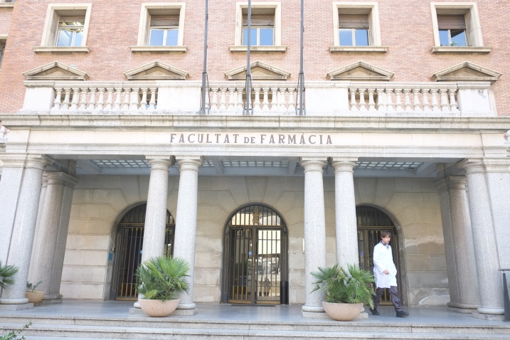 Facultat de Farmàcia i Ciències de l'Alimentació foto